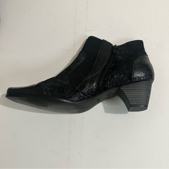 Un Tour En Ville Stylish Black Patent Metallic Leather Ankle Boots Sz 42 / US 11 - Picture 8 of 14